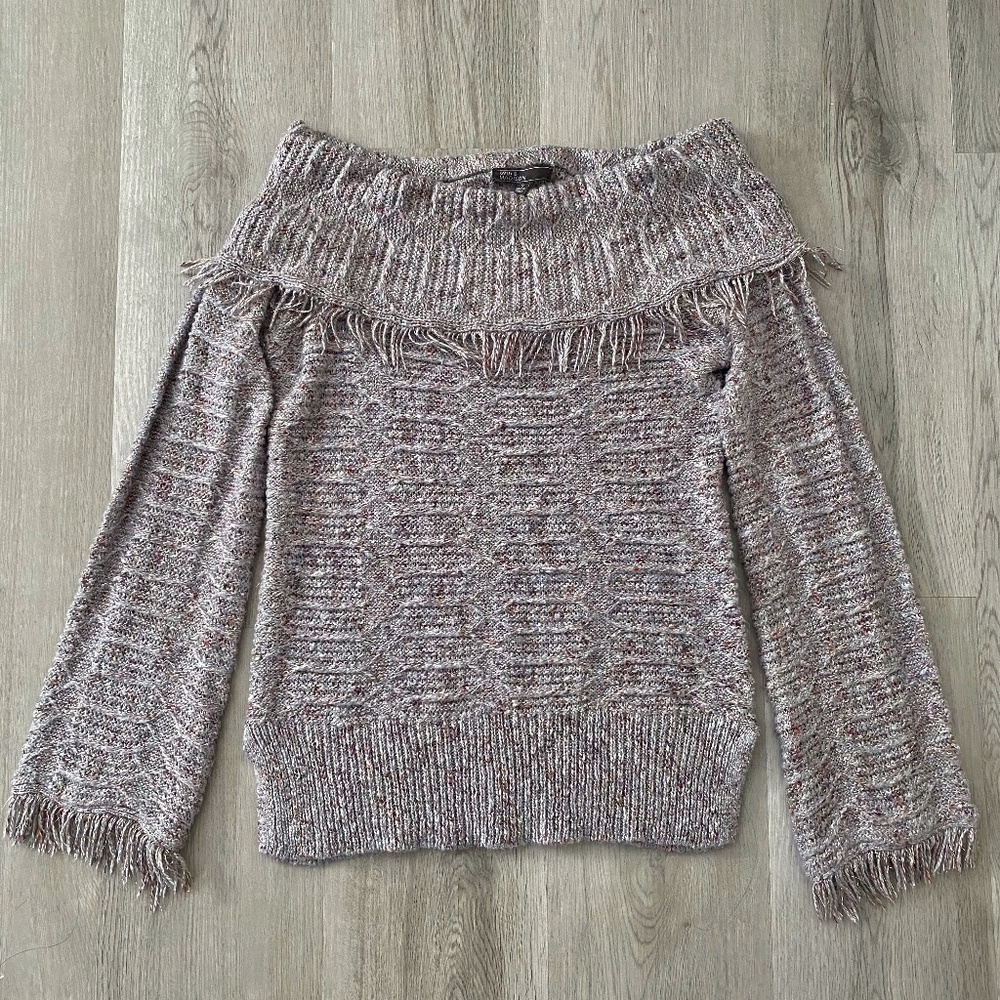 Violet Off the shoulders fringe sweater
